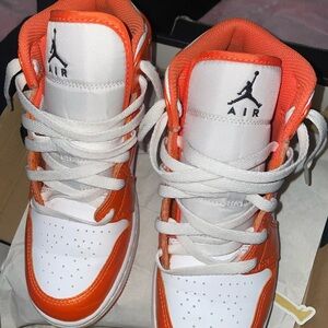 Jordan Kids Sneakers - White and Orange